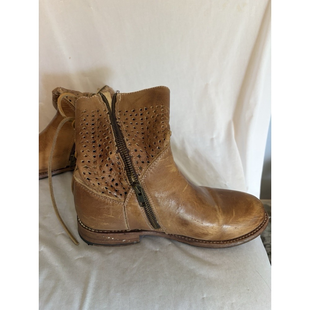 Bed Stu Benchmade Cheshire Back Lace Boots Natural Leather Distressed 8.5